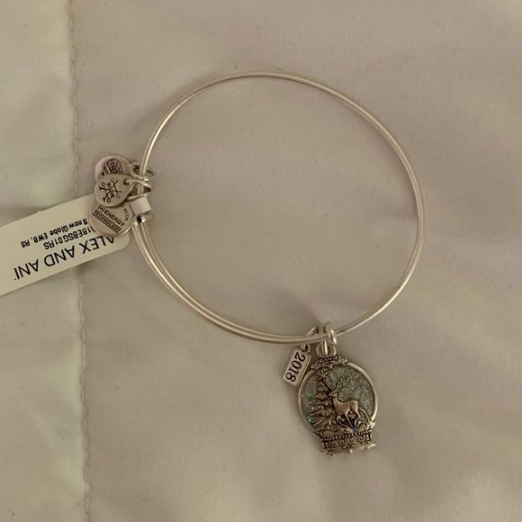 Alex and Ani 2018 Snow Globe deer. Never worn. New - Picture 1 of 2